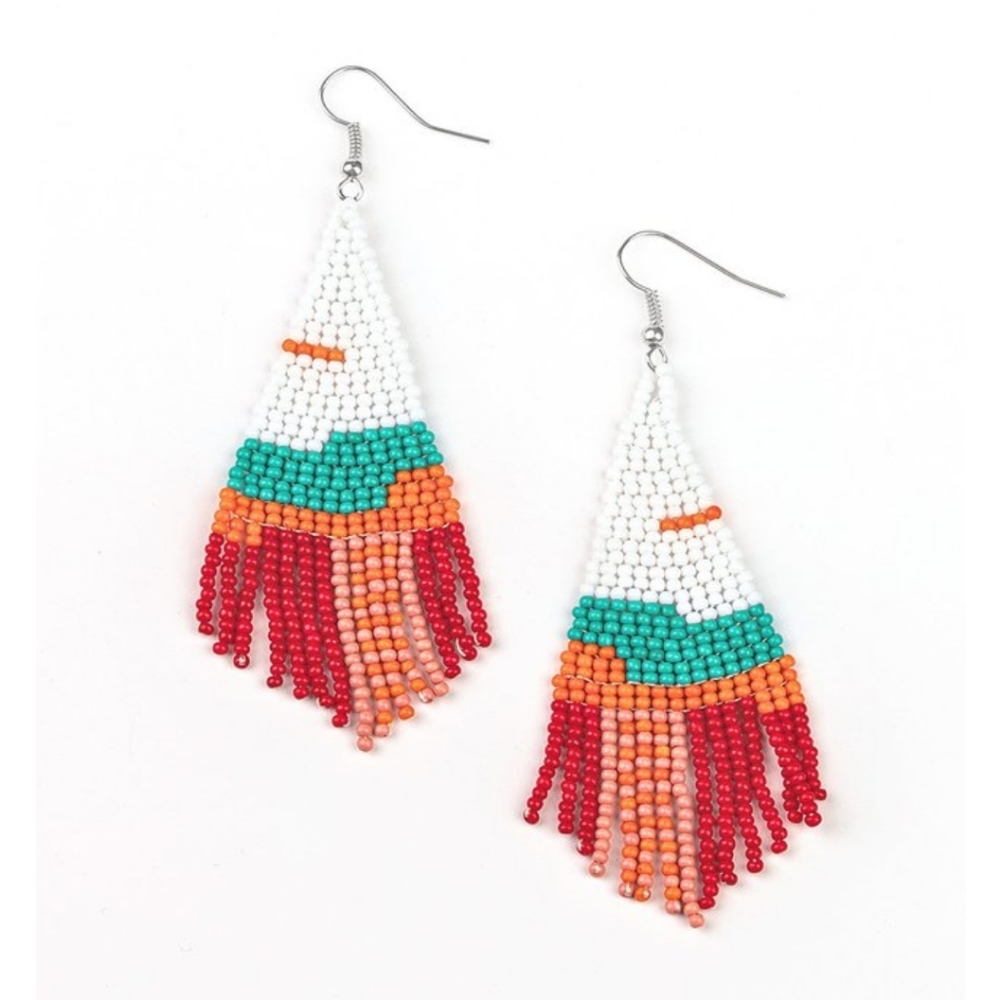 J&D jewerlys 5$ each tax and shipping go and check